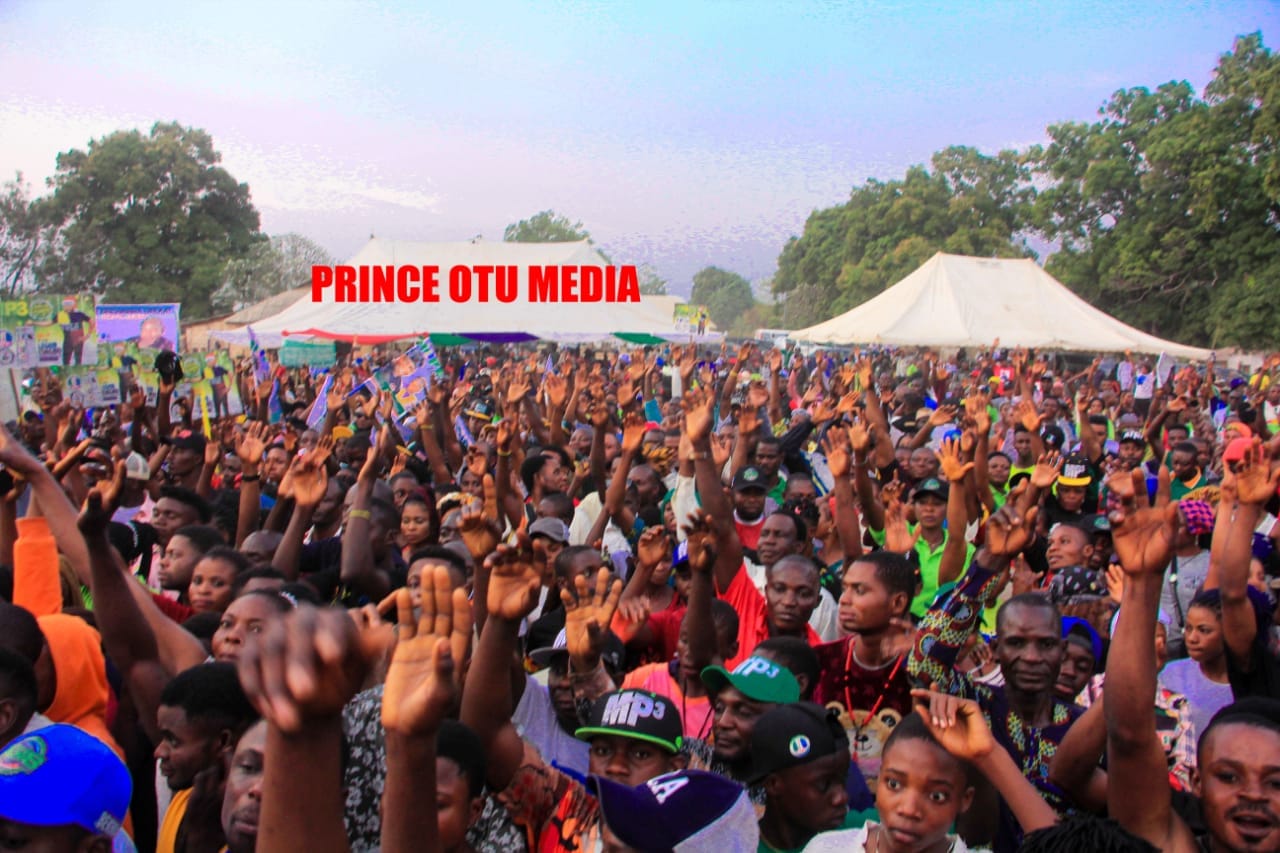 326383635_873135527260246_238232421360393242_n