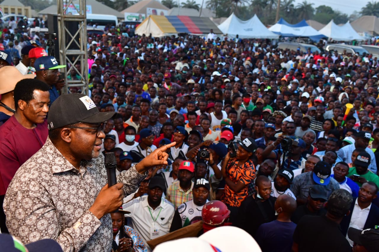 327434453_859400608510934_3950364314597653180_n