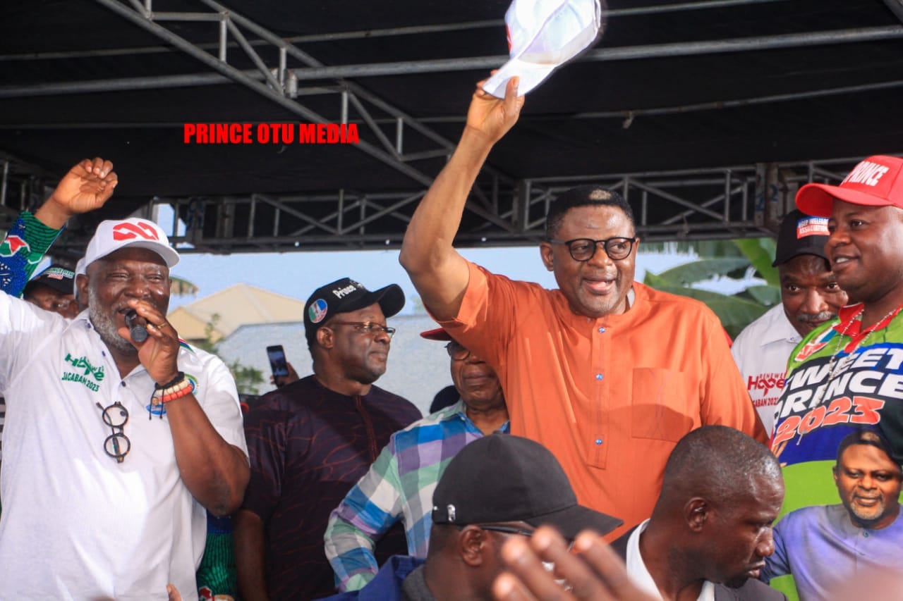 329699252_705994420994812_954546527075874436_n