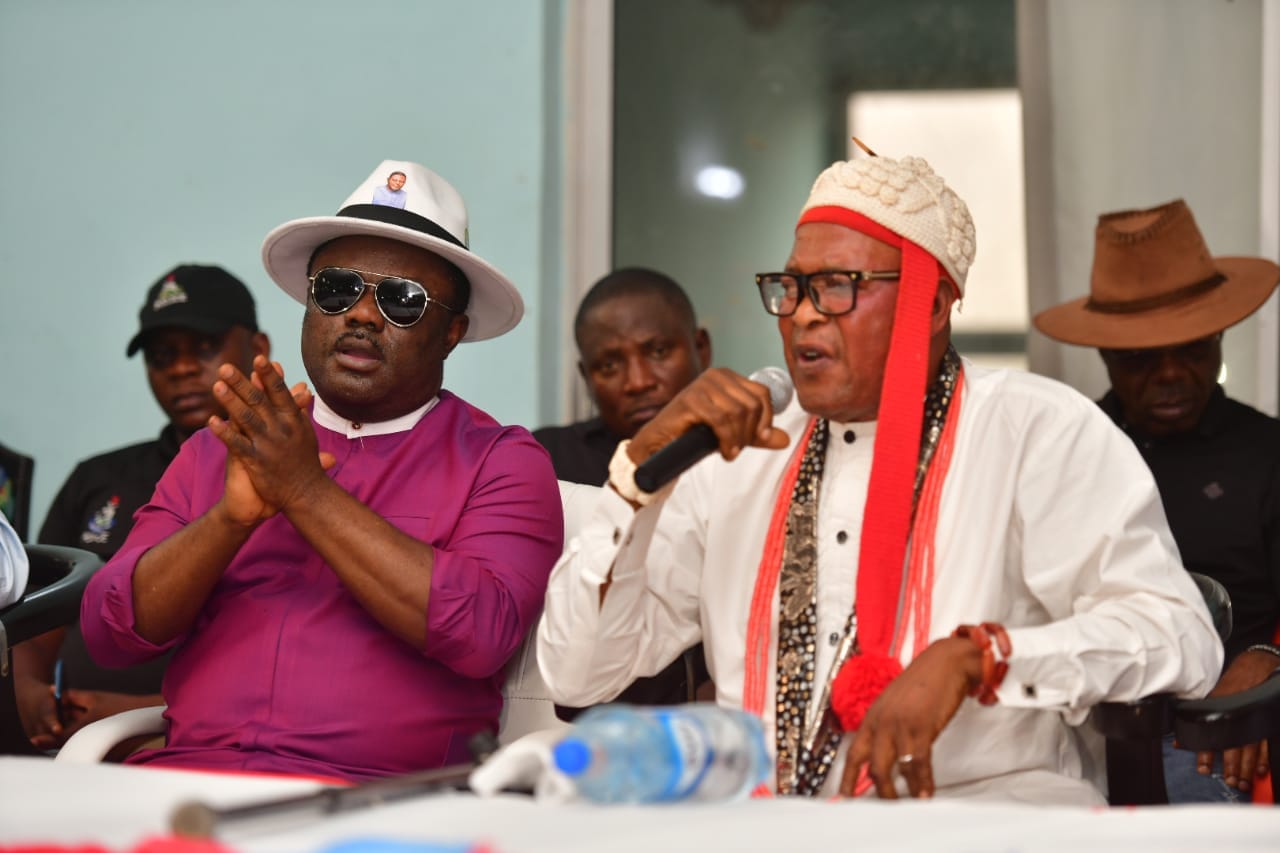 331156635_1565308817314255_84202633139728375_n