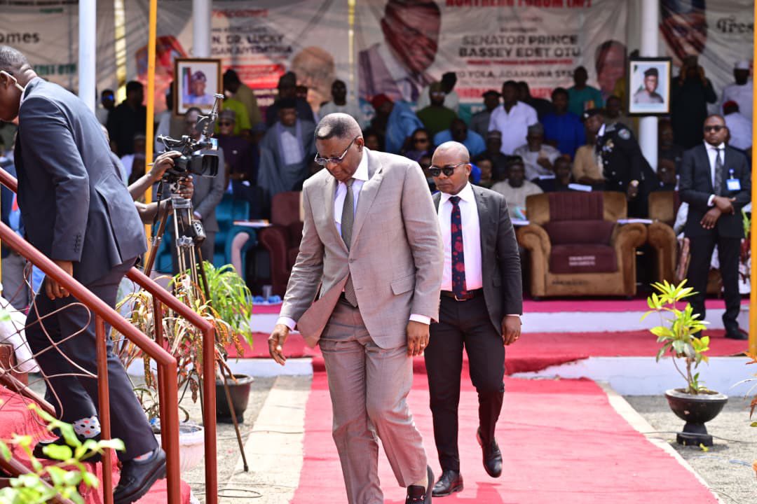 619334562_10165141691504416_469262292118855722_n