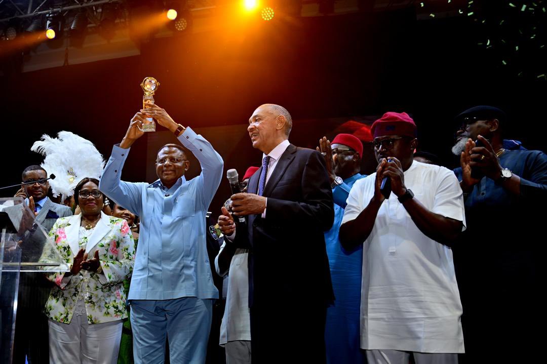 643926782_10165293755104416_8826792645778467365_n